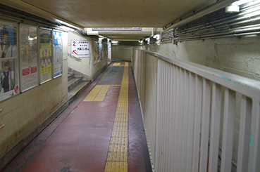東淀川駅
