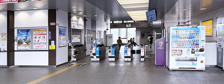 ���C���� �j��w