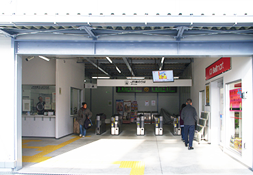 草薙駅仮駅舎