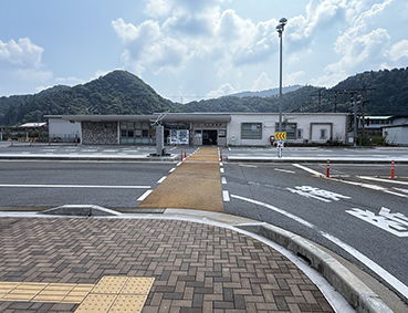 ���C���� �ߍ]�����w