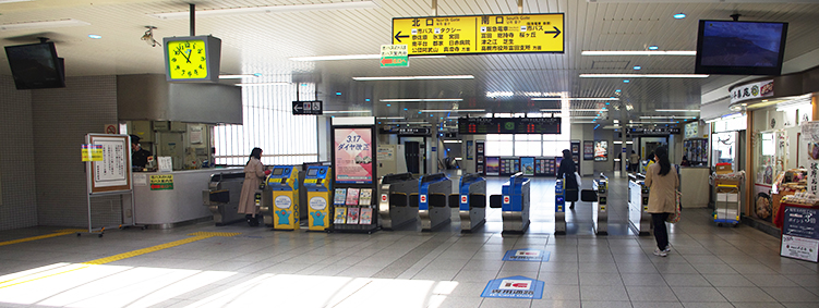 摂津富田駅