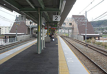 島本駅