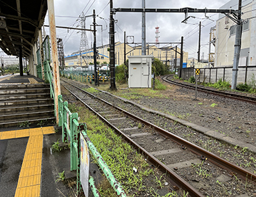 鶴見線 武蔵白石駅