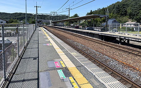 ���m�R�� ����w