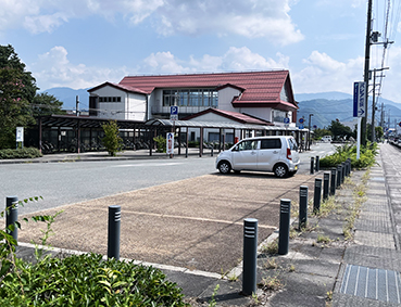 ���l�� �㒆�w