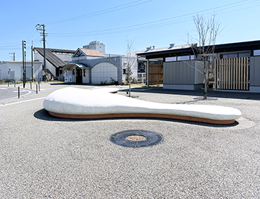 ���R�� �h���w