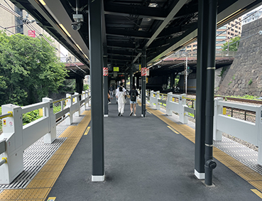 中央線 飯田橋駅