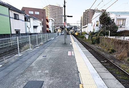 �~�� ���~�w