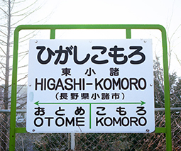 �������w