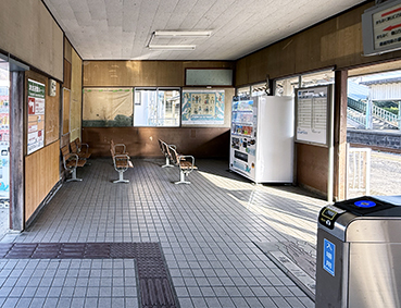 �R�z�� ����w