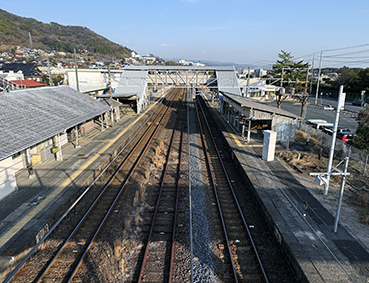 �R�z�� ����w