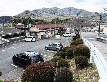 �R�z�� ���{���w