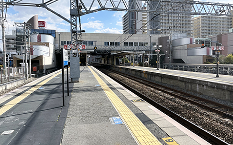 �R�z�� ��v�ۉw