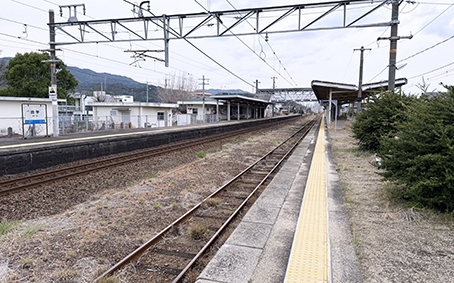 �R�z�� �R�F�w