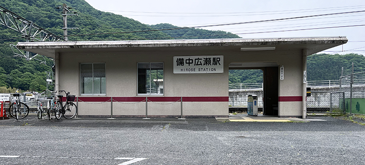 ������ �����L���w