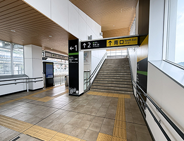 草津線 石部駅