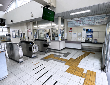 �ޗǐ� JR���X�w