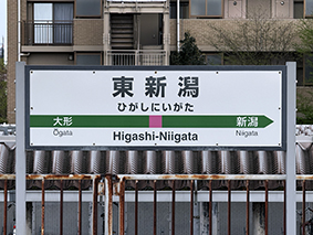 ���V�� ���V���w