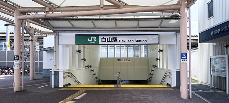 �z��� ���R�w