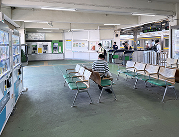 ������ ���w