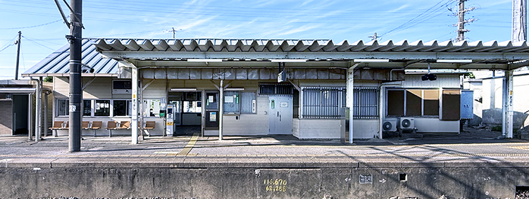 ������ ���݉w