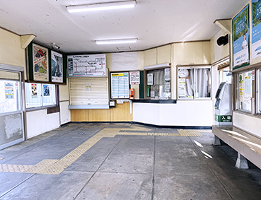 ������ ���݉w