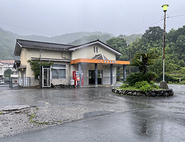 �\�]�� �ɗ\�g�c�w