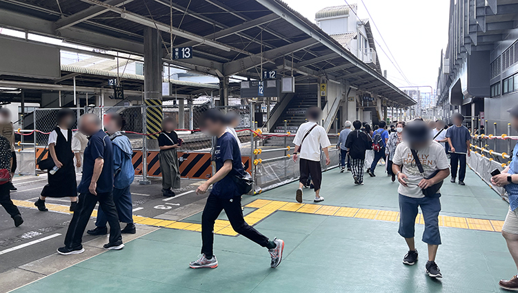 �\�]�� ���R�w ���ˉ�����