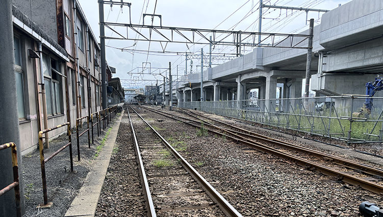 �\�]�� ���R�w ���ˉ�����