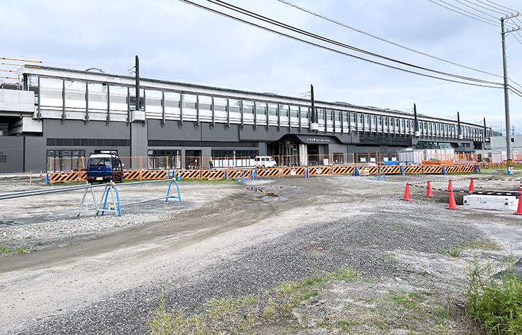 �\�]�� ���R�w ���w