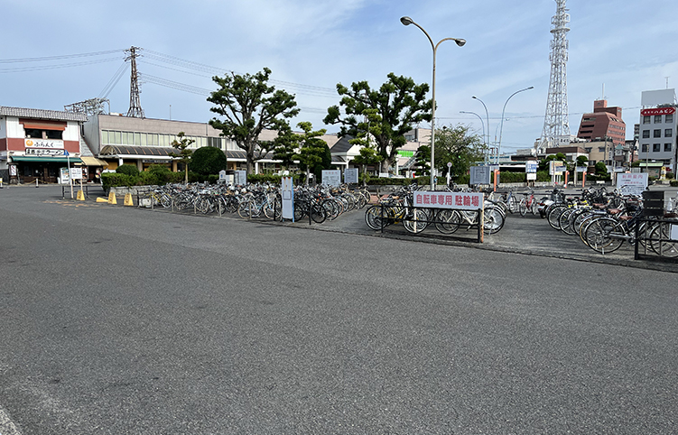 �\�]�� ���R�w ���w