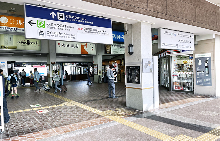 �\�]�� ���R�w ���w