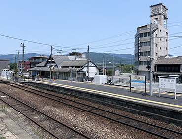 ������ �����w