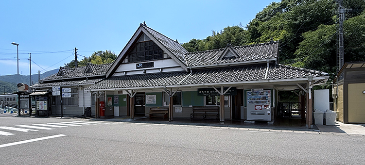 徳島線 穴吹駅