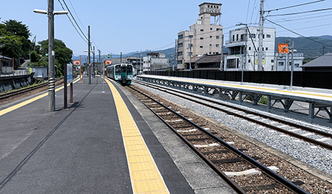 ������ �����w