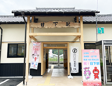 �y�]�� �����w