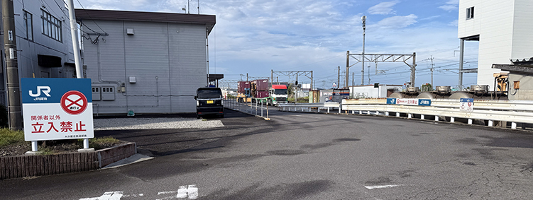 ���L�� ���y���w