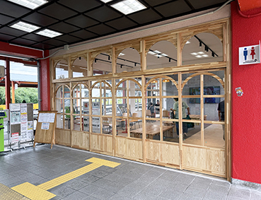 ���L�� �F���w