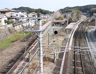 �}�L�� �������w