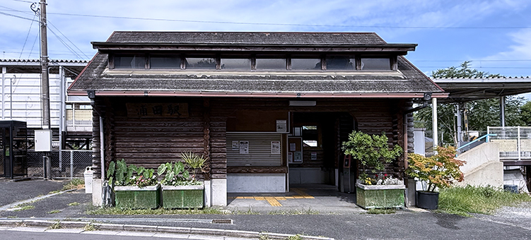 �}�L�� �Y�c�w