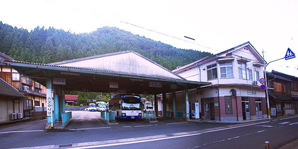 周山駅